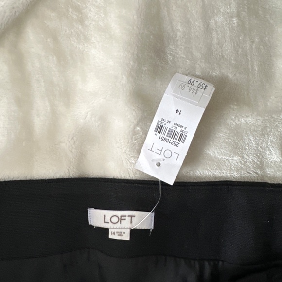 NWT BLACK MIDI PENCIL SKIRT - Picture 4 of 4